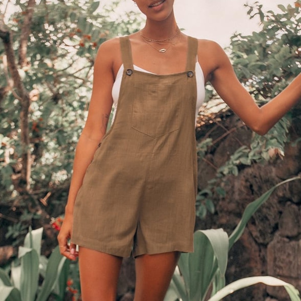 Lulu’s Up with the Sun Olive Green Short Overalls